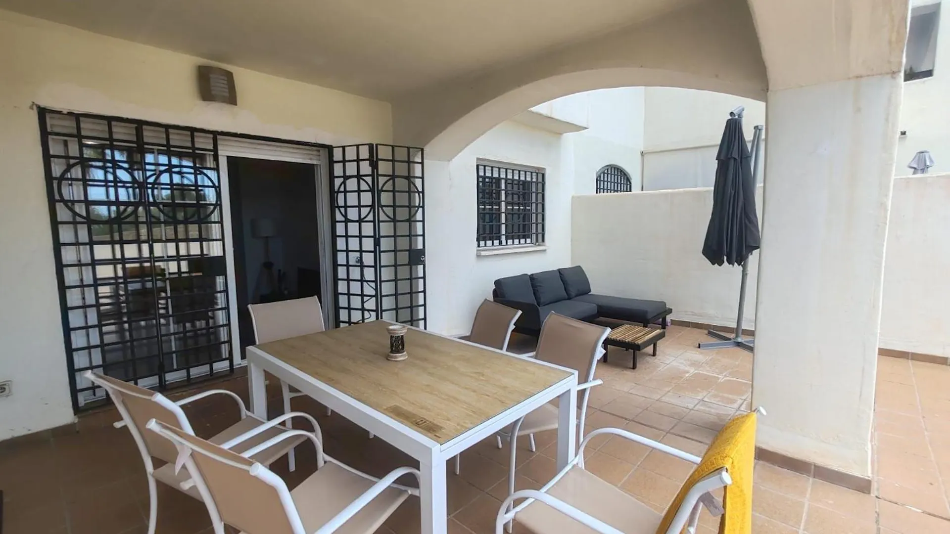 Lejlighed Bilbil 2 Bedr- Pool, Tennis, Golf W Garage Benalmádena Spanien